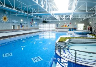 Swimming Pool, Ocean Spirit Leisure, Hotel Westport